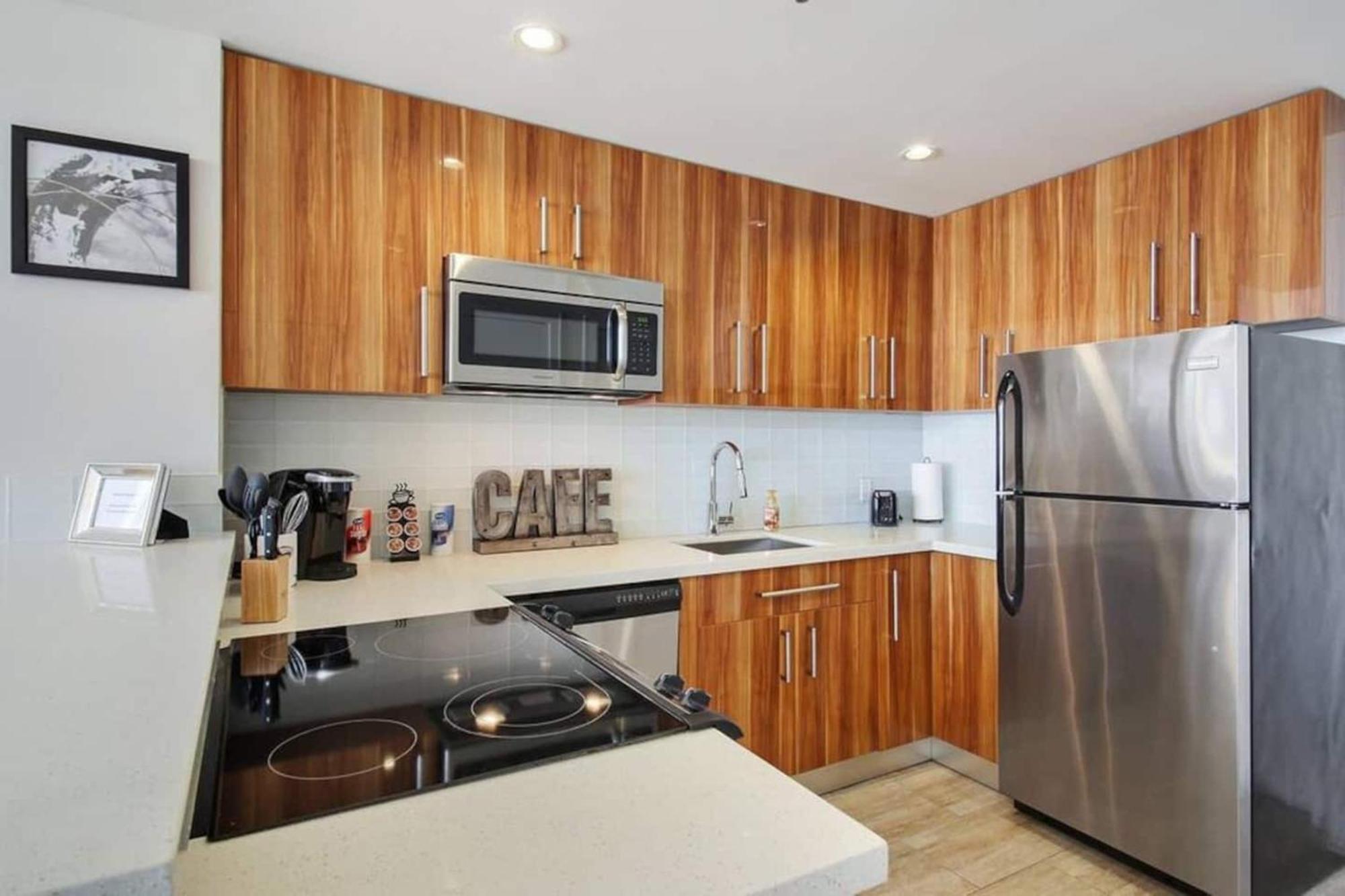 Spacious Modern Condos Near French Quarter New Orleans Exterior photo